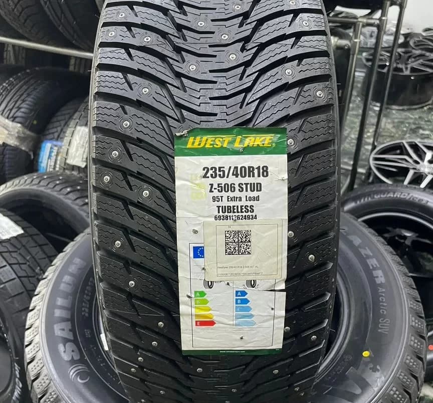 WestLake IceMaster Spike Z-506 235/40 R18 95T